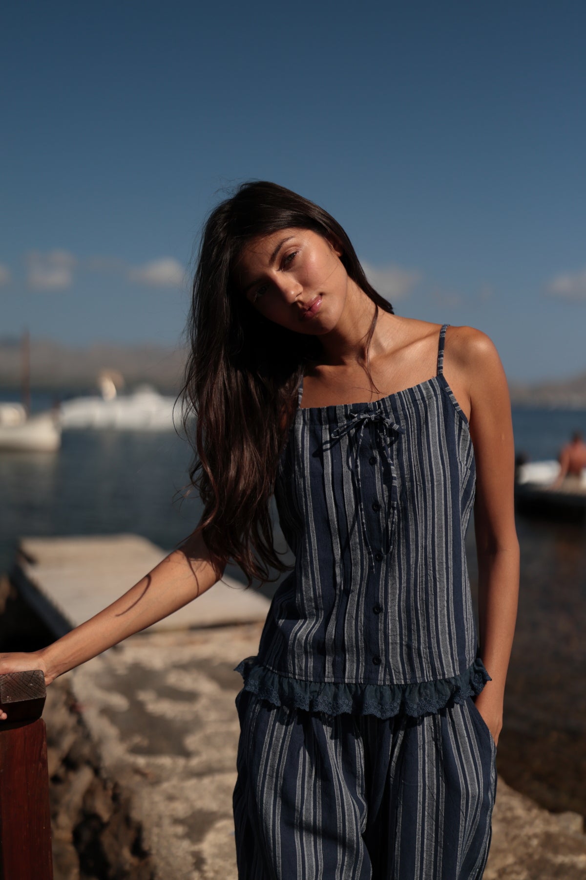 TOP ISOLA RR103